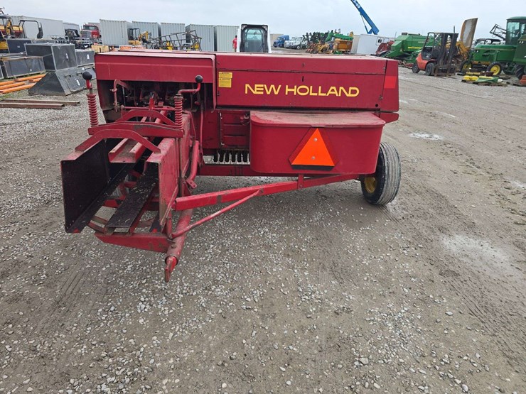2025-new-holland-315-image-6