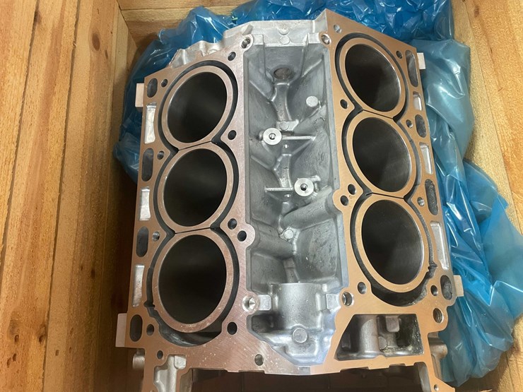 #2760-•-new-ford-3.7-liter-(e)-image-7