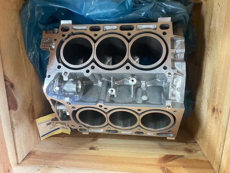 #2758-•-new-ford-3.7-liter-(e)-image-6