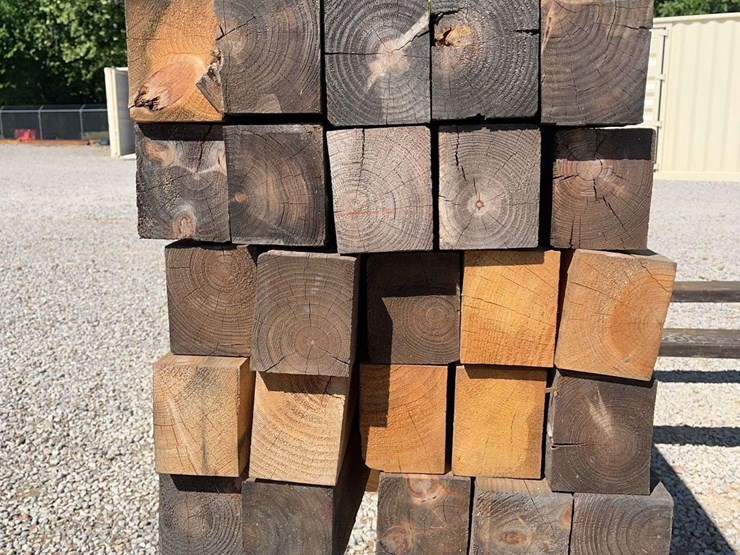 (25)-4"-x-5"-x-157"-reclaimed-fir-image-2