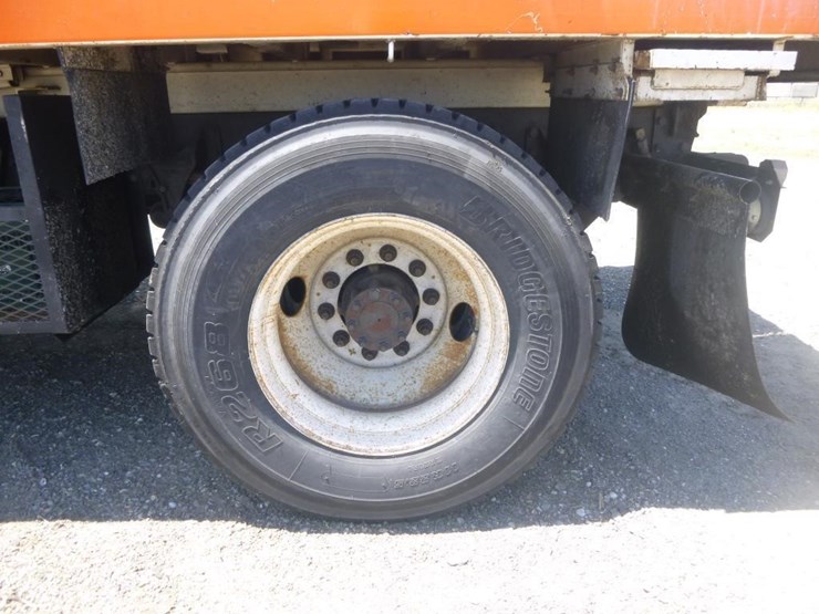 2009-international-durastar-4400-image-34