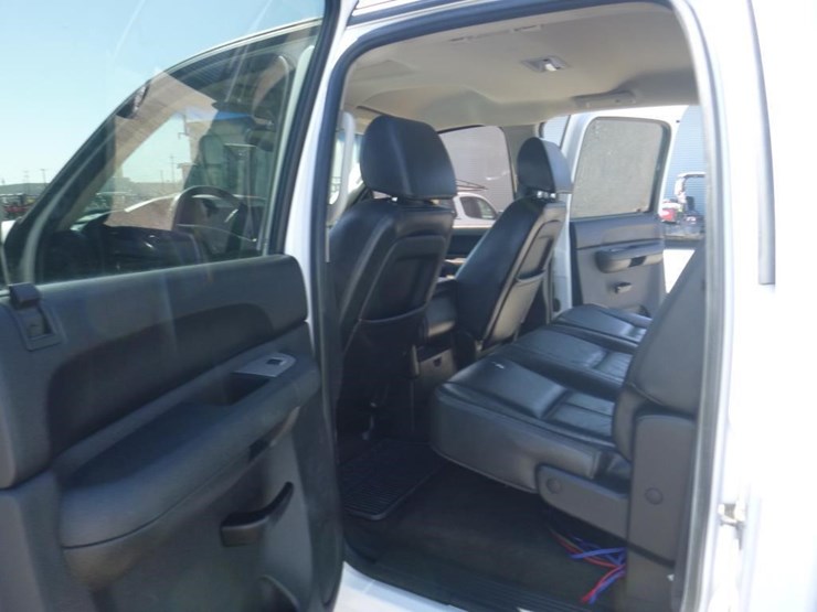 2009-chevrolet-2500-image-7