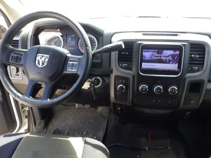 2017-dodge-2500-image-9