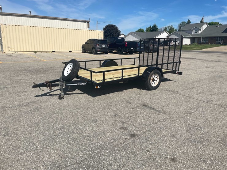 #1507-•-7'-x-12'-chilton-beaver-tail-(of)-image-1