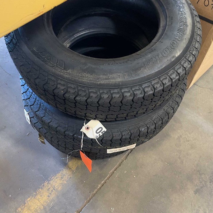 #2762 • 185-80 13" Trailer Tires (PR13)