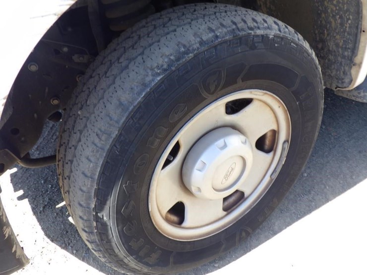 2008-ford-f250-image-13