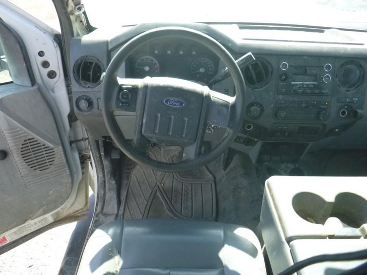 2011-ford-f250-image-7