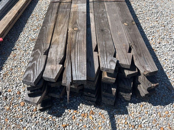 bundle-of-used-2"x6"-&-2"-x-8"-image-1