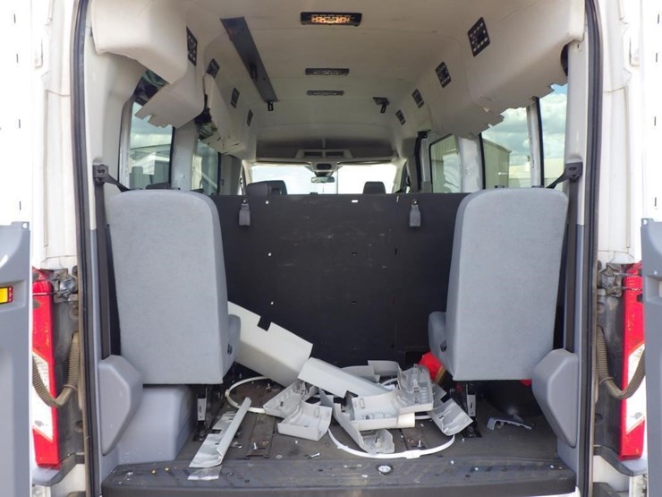 2018-ford-transit-image-8