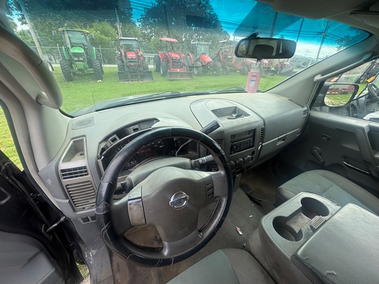 2006-nissan-titan-image-7