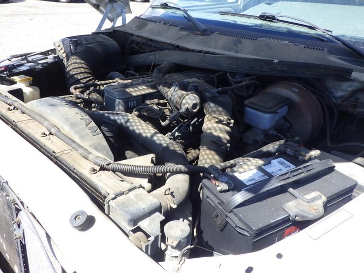 1996-dodge-ram-3500-image-8