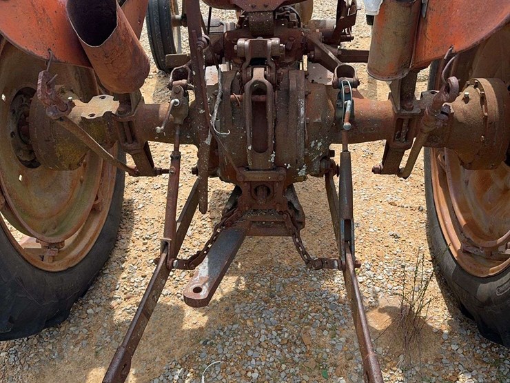 massey-ferguson-65-image-10