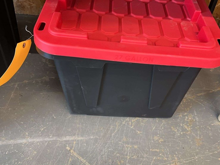 tote-of-paint-&-buffering-tools-image-2