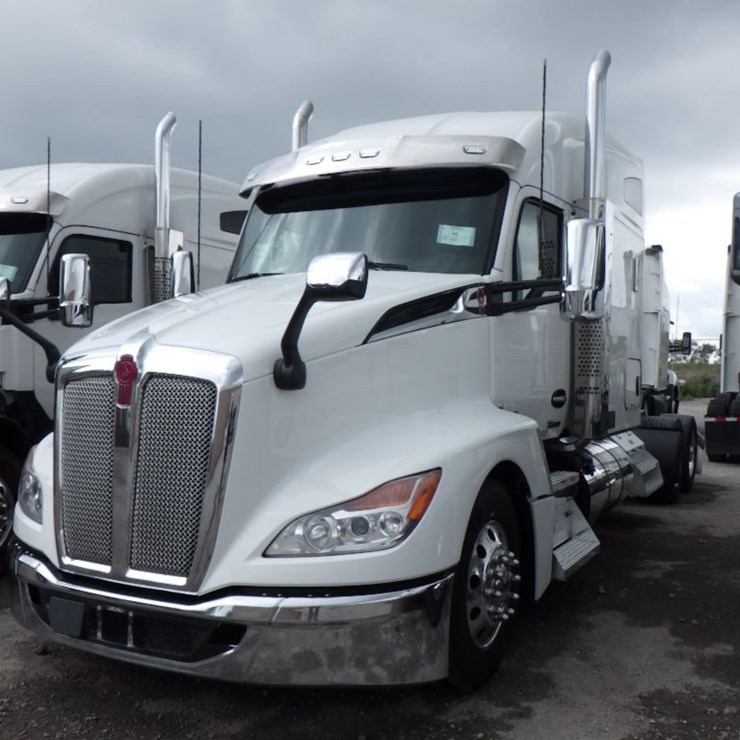 2024 KENWORTH T680