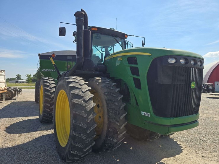 2009-john-deere-9330-image-3