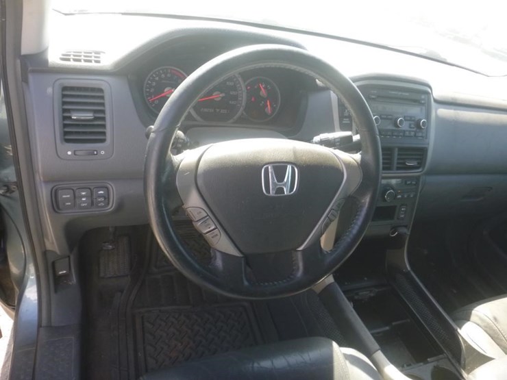 2007-honda-pilot-image-8