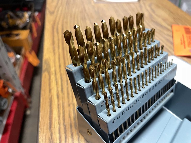 #2748-•-60-pc-drill-bit-set-(cw)-image-3