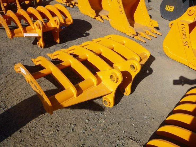 caterpillar-305-image-4