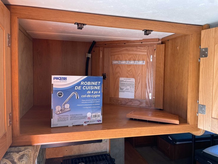 #1515-•-2008-keystone-travel-trailer-(wi-title)-(of)-image-57