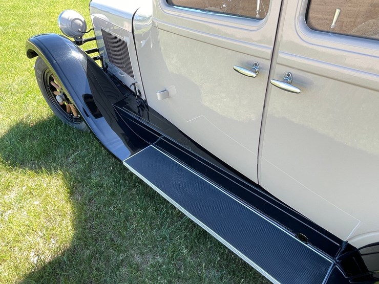 #1500-•-1928-dodge-brothers-4-door-sedan-(marion,-wi)-image-45
