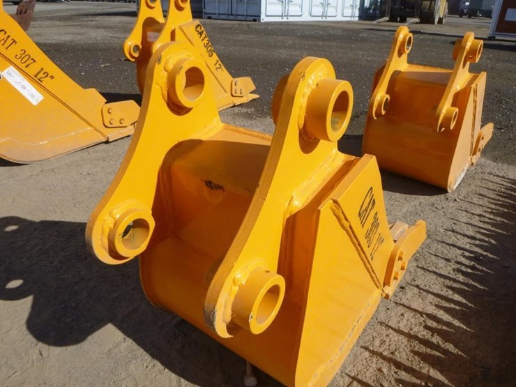 caterpillar-303-image-5
