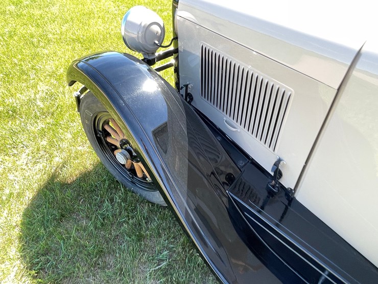 #1500-•-1928-dodge-brothers-4-door-sedan-(marion,-wi)-image-52