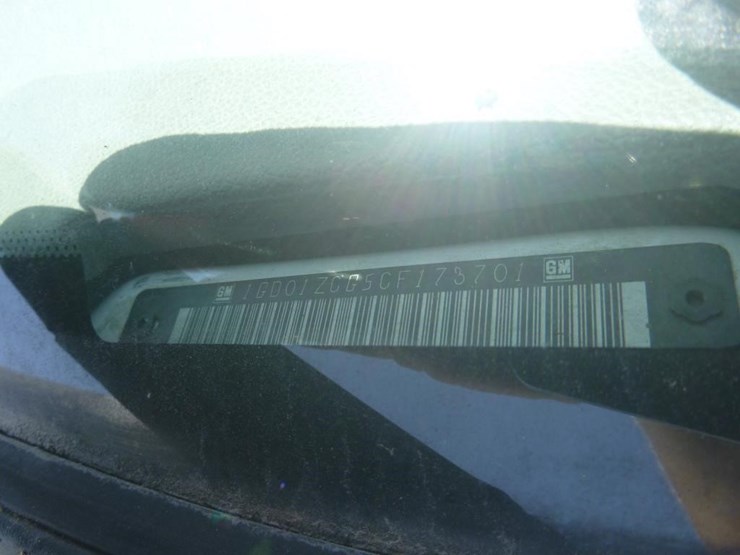 2012-gmc-2500hd-image-13