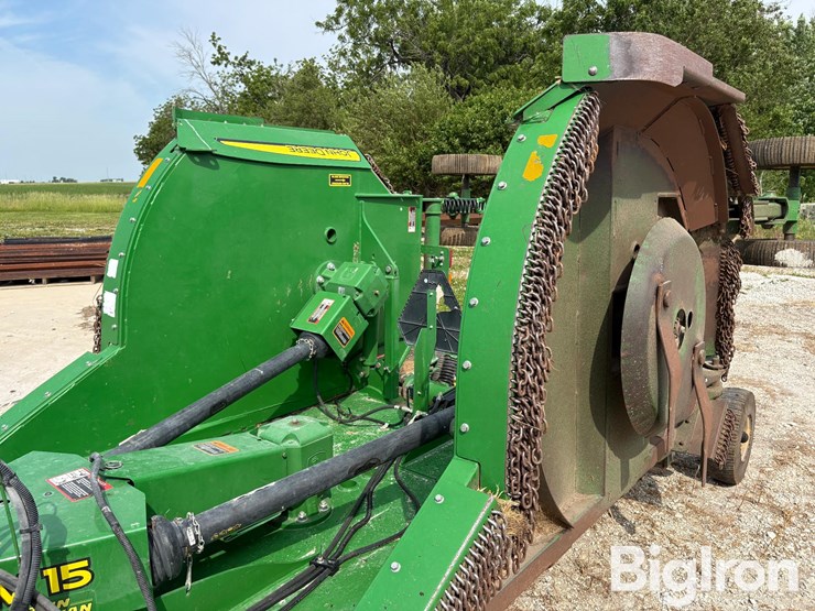 2020-john-deere-m15-image-15