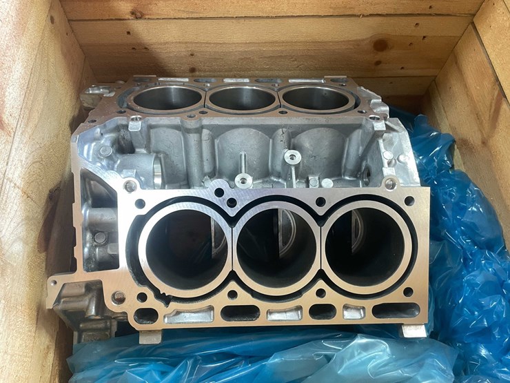 #2760-•-new-ford-3.7-liter-(e)-image-6