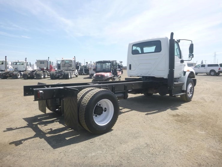 2020-international-mv607-image-3