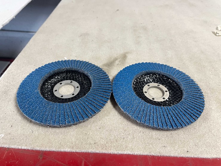 #2740-•-sanding-wheels-for-angle-grinder-(cw)-image-1
