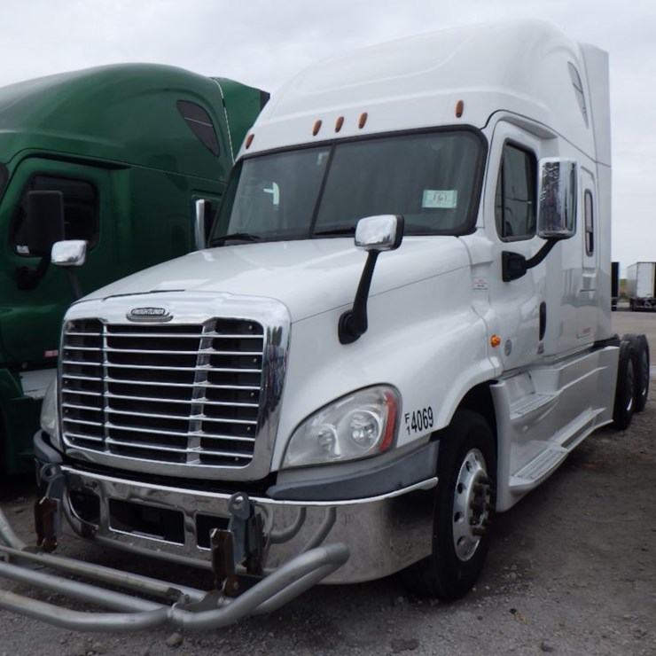 2017 FREIGHTLINER CASCADIA 125 EVOLUTION