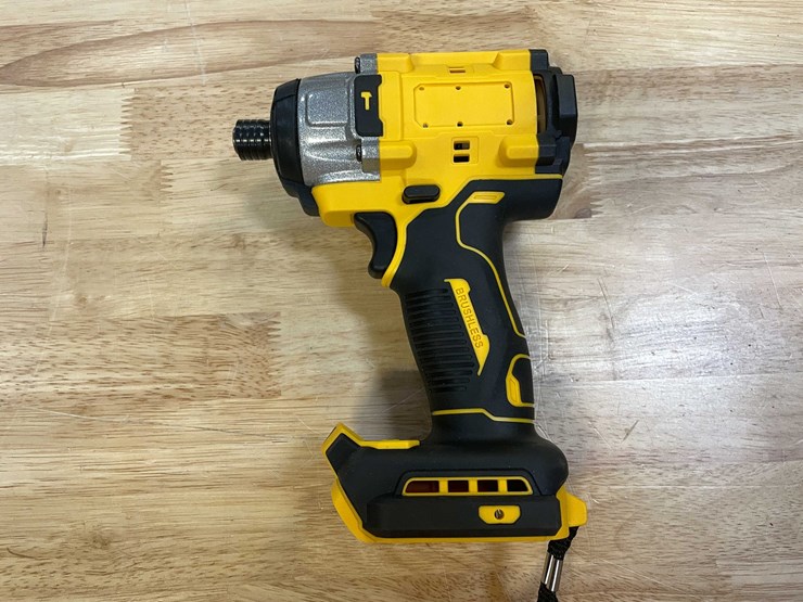 #2701-•-dewalt-compatible-20-v-cordless-1/4"-impact-driver-and-battery-(pr12)-image-1