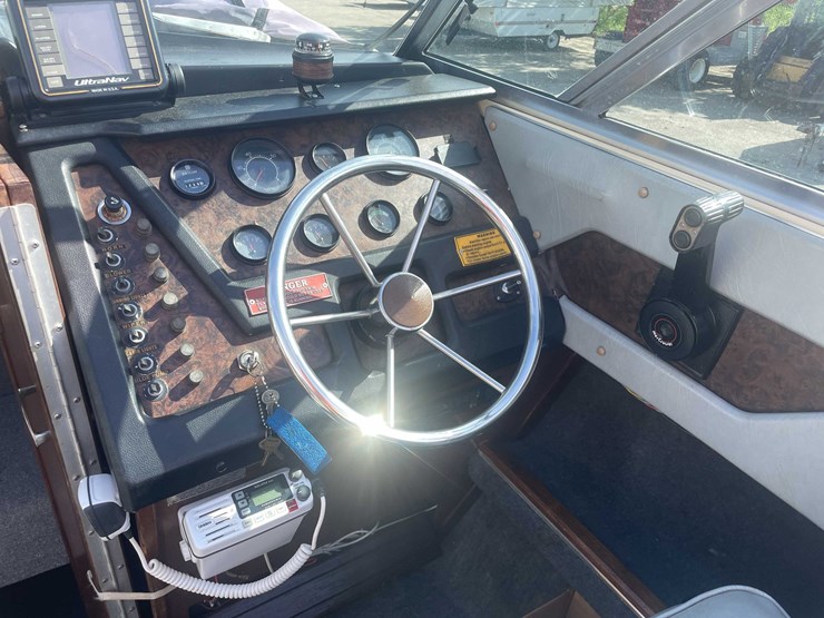#1508-•-boat-(of)-(has-wi-title)-image-34