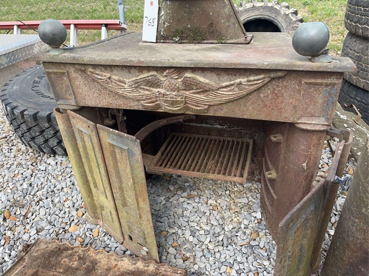 cast-iron-wood-burning-stove-image-3