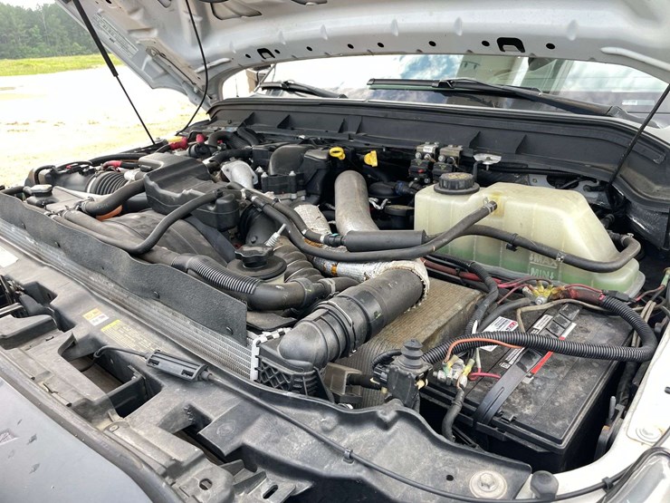 2014-ford-f550-image-7