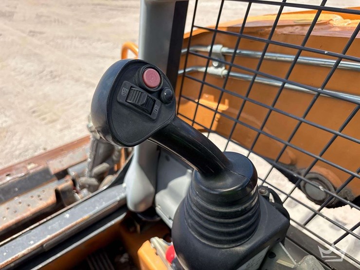 2019-case-tr310-image-19