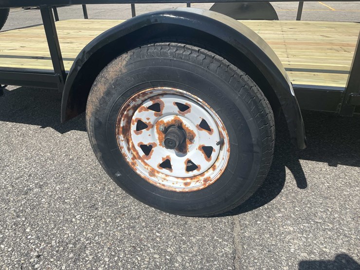 #1507-•-7'-x-12'-chilton-beaver-tail-(of)-image-9