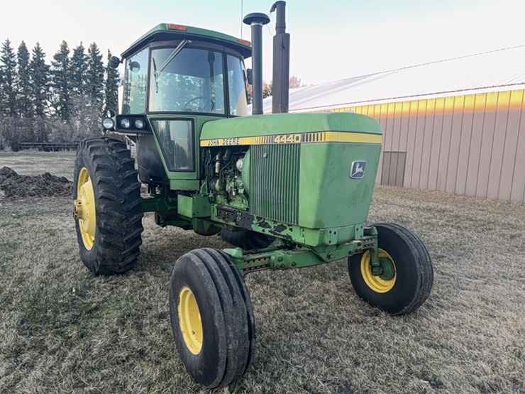 john-deere-4440-image-3