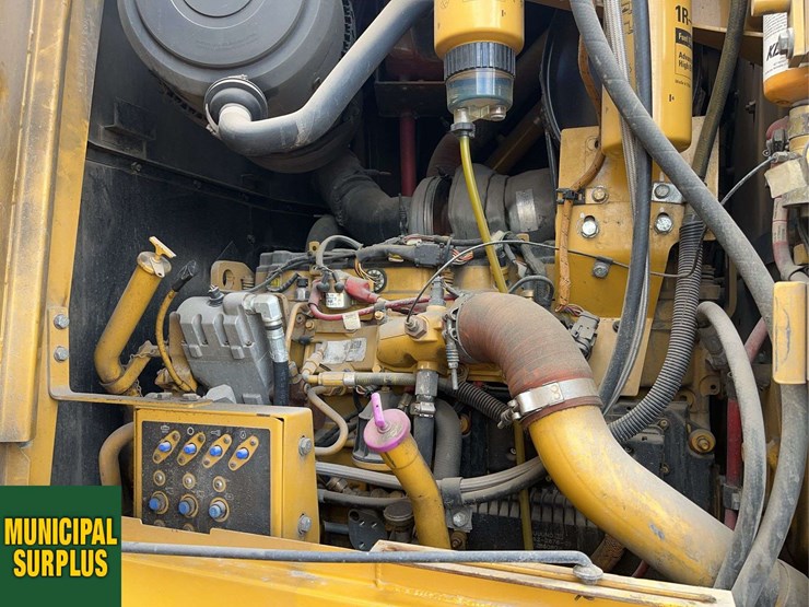 2009-caterpillar-140m-image-25
