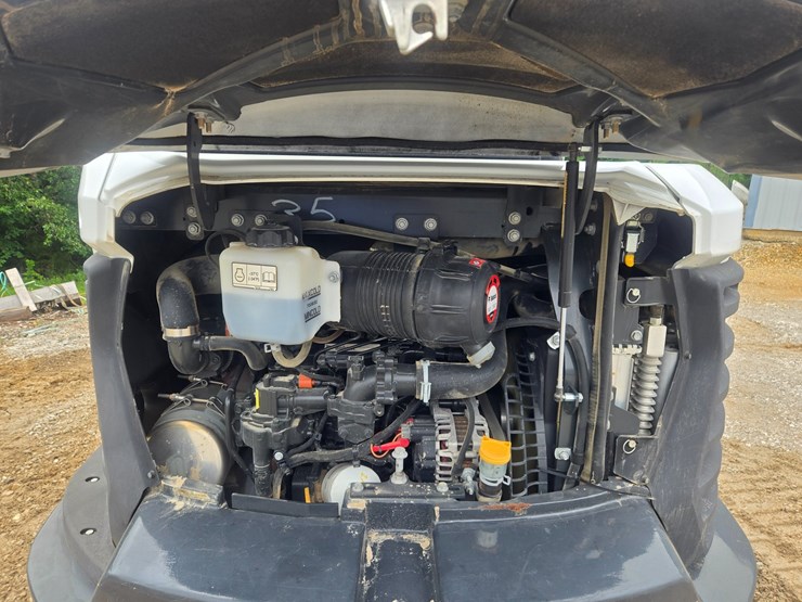2022-bobcat-e35-image-16