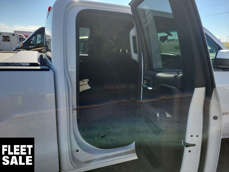 2014-gmc-sierra-1500-image-26