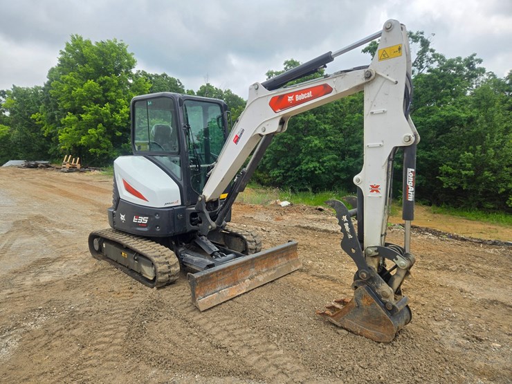 2023-bobcat-e35i-image-15