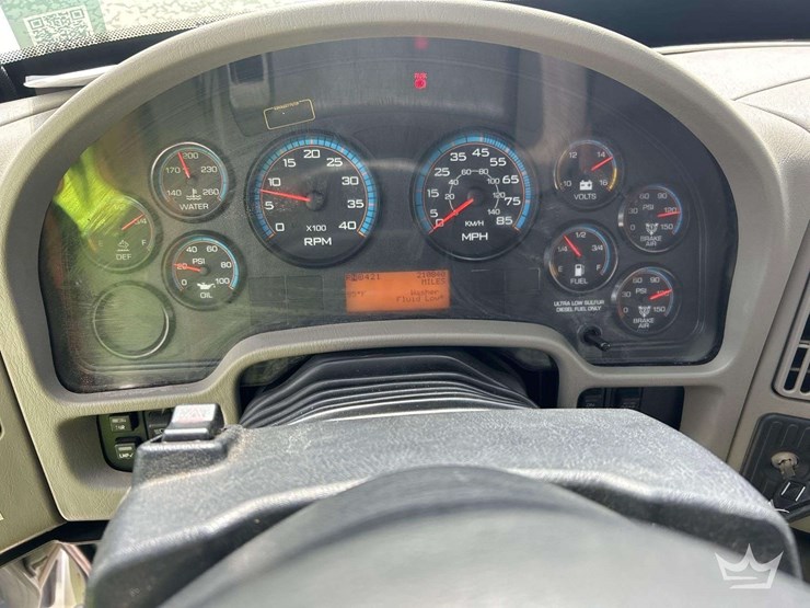 2018-international-durastar-4300-image-14
