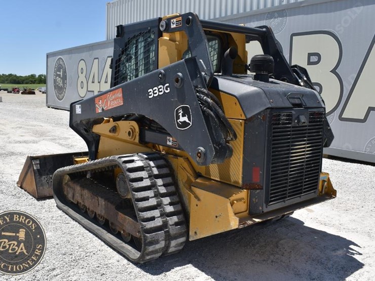 2018-deere-333g-image-4