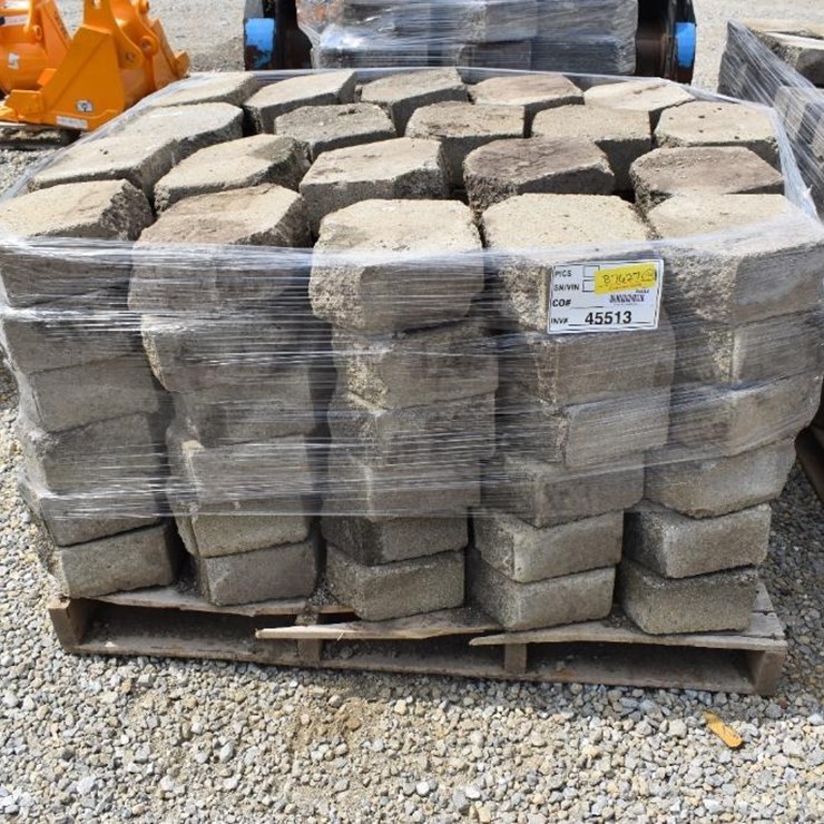 LANDSCAPE RETAINING WALL BLOCK 45513