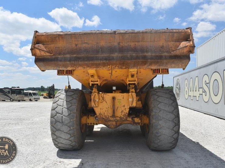 2006-volvo-a40d-image-8