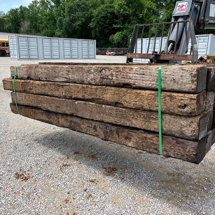 (16) 8 1/2' Cross Ties