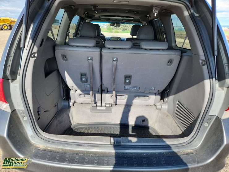 2008-honda-odyssey-image-8