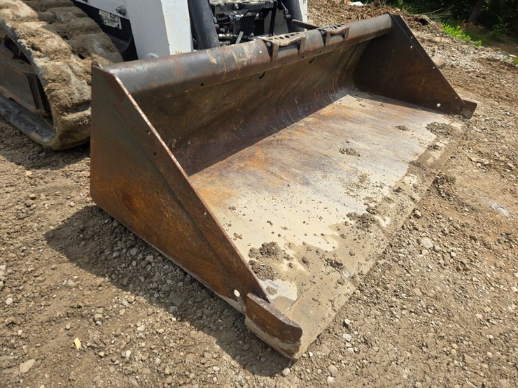 2024-bobcat-t650-image-61